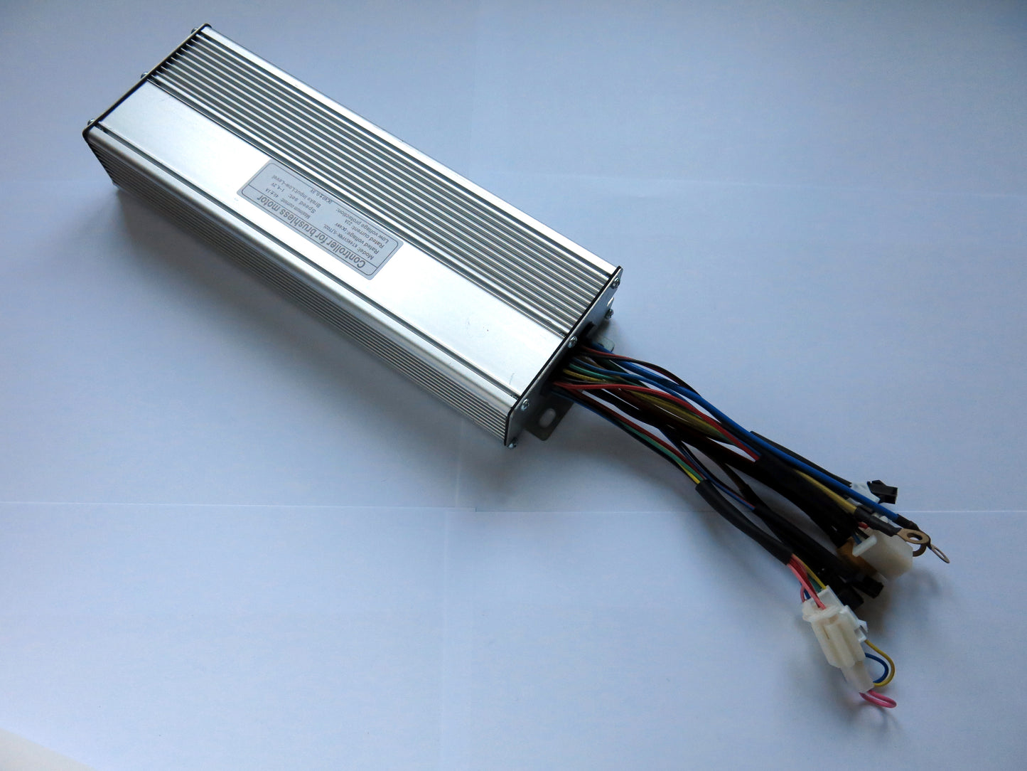 Sensored Brushless Motor Controller 48V 1500/2000W 18-FET 45A KT Sine Wave